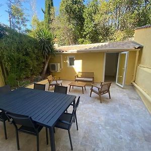 Appartement à 3 Chambres à Coucher