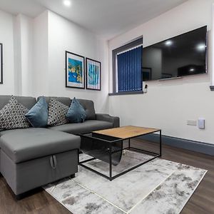 Appartement à 2 Chambres à Coucher