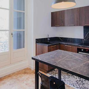 Appartement à 3 Chambres à Coucher