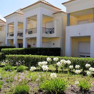 Villa à 3 Chambres à Coucher