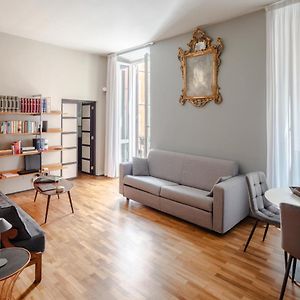 Fontanella Borghese Elegant & Beautiful Apartment