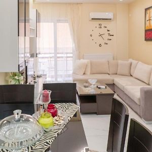 Appartement à 2 Chambres à Coucher