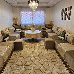 Family Apartment With Swimming Pool Air Conditionning And Elevator