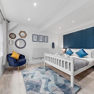 Appartement à 2 Chambres à Coucher