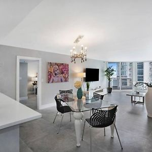 Appartement à 3 Chambres à Coucher
