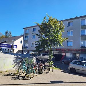 Appartement à 2 Chambres à Coucher