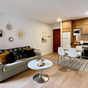 Appartement à 2 Chambres à Coucher