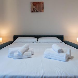 Appartement à 3 Chambres à Coucher