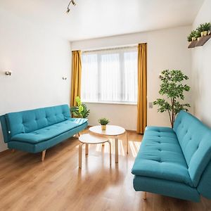 Appartement à 3 Chambres à Coucher