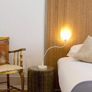 Principe Real Cool And Artistic 3 Bedrooms Flat!
