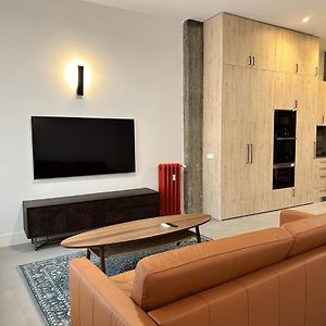 Vr Palace Apartments