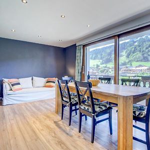 Appartement à 2 Chambres à Coucher