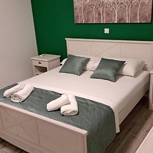 Appartement à 3 Chambres à Coucher
