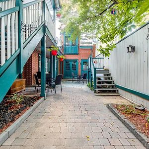 North House - Beautiful Vieux 2 Bedroom Apt