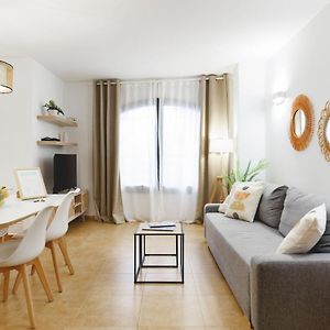 Bravissimo Placa Catalunya, 2-Bedroom Apartment With Terrace