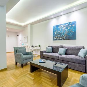 Urban Luxury On A Quiet Street In The Center Of Athens