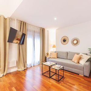 Bravissimo Placa Catalunya 2-2, Duplex Apartment