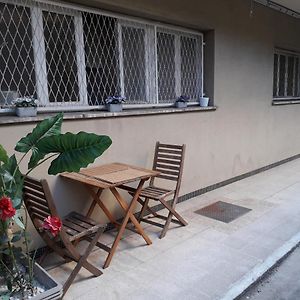 Nice Centre- Small Pied-A-Terre Near Beaches