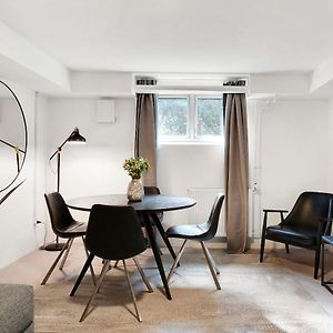 Sanders Charm - Cozy One-Bedroom Apartment With Shared Garden
