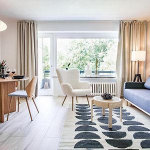 Homefy Feel-Good Apartment - Own Parking, Balcony And Garden