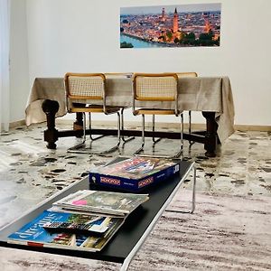 Appartement de Luxe à 3 Chambres à Coucher