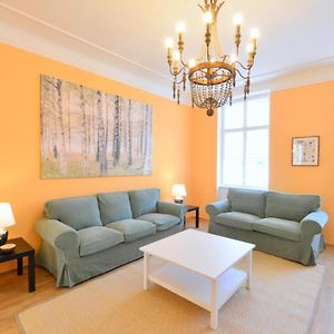 Spacious And Comfy With 3 Bedrooms