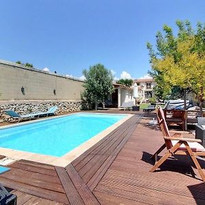 Villa Avec Piscine Et 3 Logements Ideale Groupe