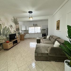Victorias Apartment Tirane