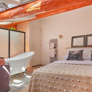 Remarkable Flat In The Historical Part Of Beziers