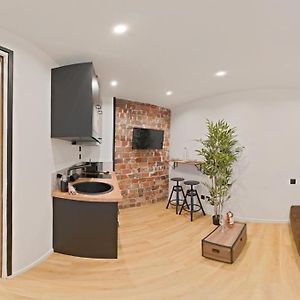 Studio de Luxe
