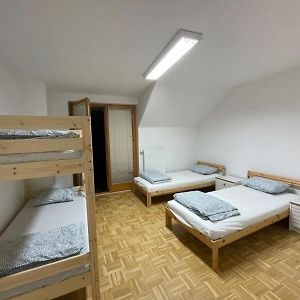 Chambre Juste Pour Femmes Dortoir
