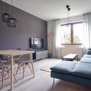 Homefy Family Apartment - 4 People - Free Parking - 2X Smarttvs
