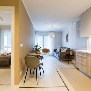 Modern Apartament