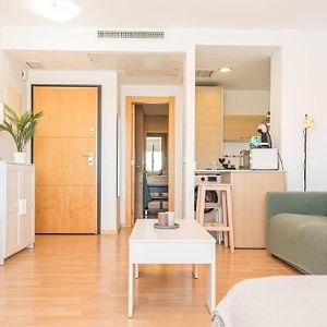 Estudio Con Vistas Y Parking