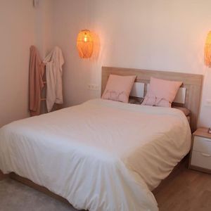 Appartement à 3 Chambres à Coucher