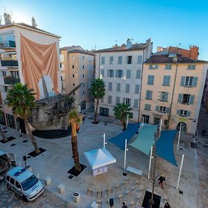Budgetbnb 35, Sur Les Toits De Toulon