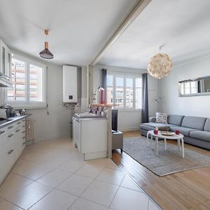 Appartement à 2 Chambres à Coucher