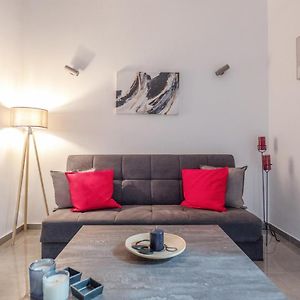 Minimalistic!