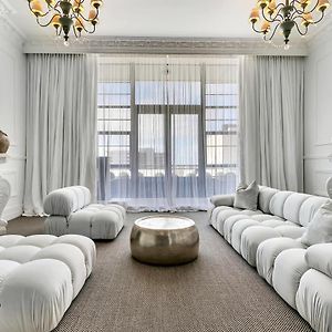 Qv Luxury Elegant 2 Bedroom With Wifi & Parking -1035