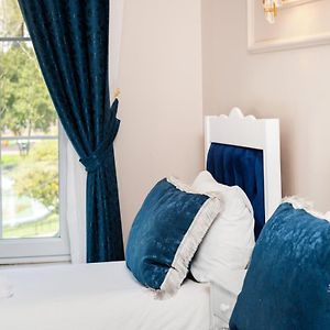 Suite à 1 Chambre à Coucher