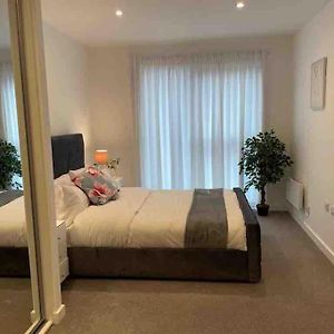 Appartement à 2 Chambres à Coucher