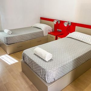 Chambre Juste Pour Femmes Dortoir