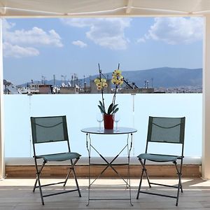 Liv - View And The City Studio In Athens