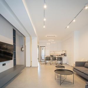 Appartement à 3 Chambres à Coucher