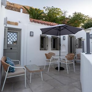Villa Hermes In Anafiotika Athens !