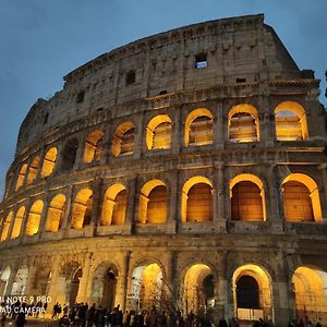 Luminoso Appartamento In Centro Storico