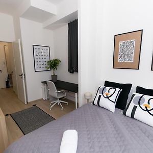 Madach Fox Apartment