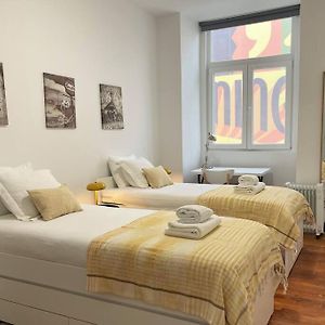 Sj2Dee Heart Of Baixa New Air Conditioning Spacious 2 Apts 4Br2Ba