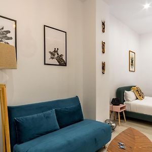 Appartement à 2 Chambres à Coucher
