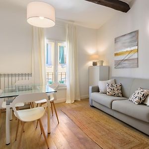 Appartement à 3 Chambres à Coucher